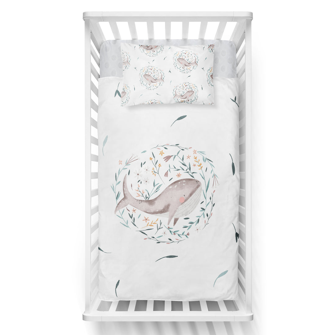 Baleines fleuries (blanc) - Couvre-lit pour bassinette